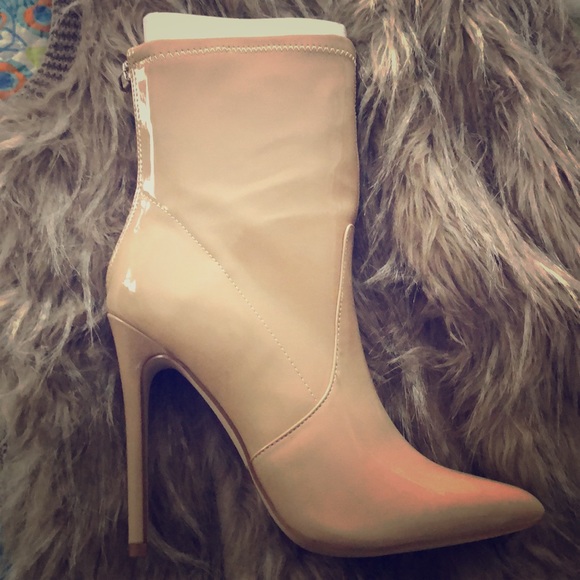 Women’s Booties - Picture 1 of 1